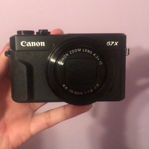 Canon G7x mark II Camera
